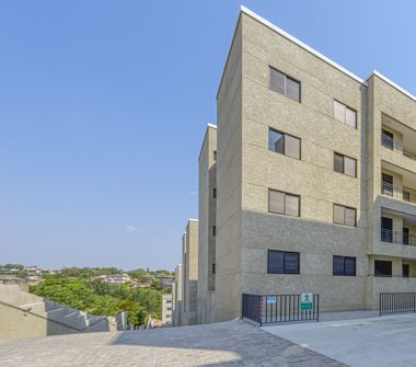 Foto da fachada em outubro de 2020